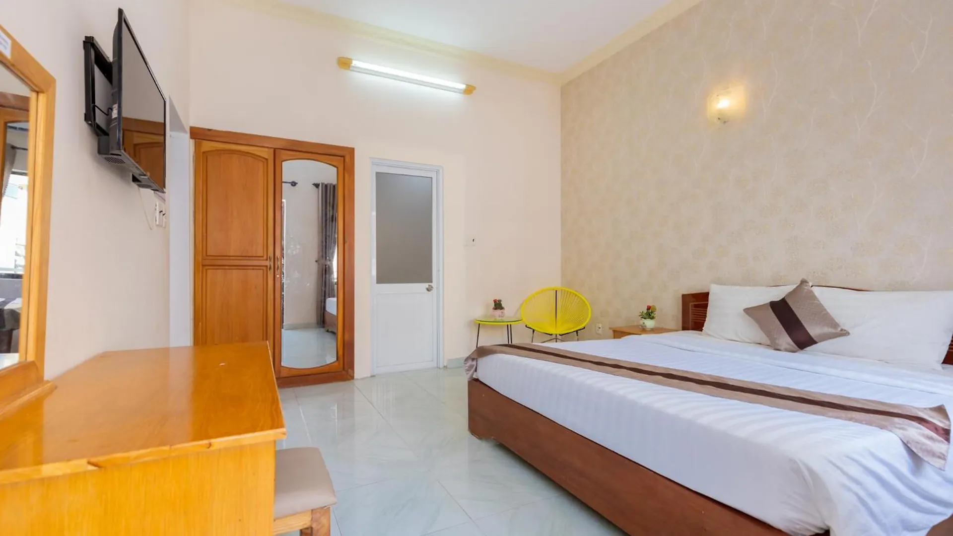 Villa Ho Boi Di Bo 100 Met Ra Bai Tam - 45/5 Tv Vung Tau 0*,  Vietname